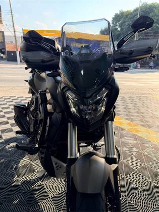BAJAJ DOMINAR 400 